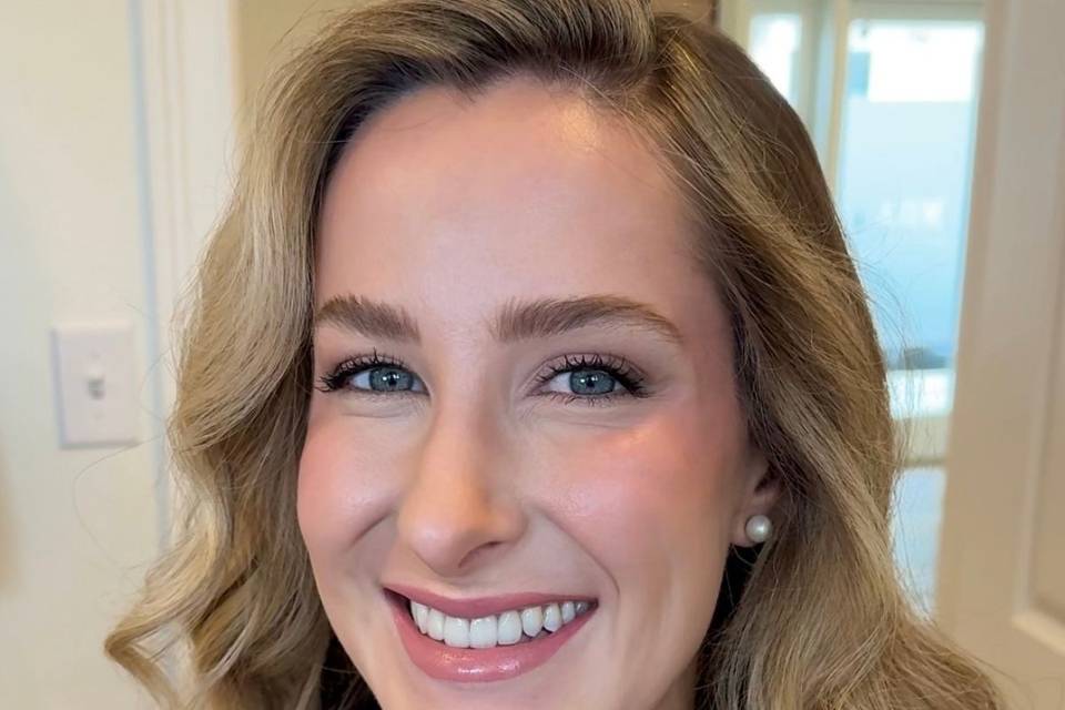 Photoshoot Makeup MANDAGLO