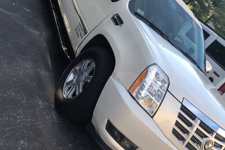 Cadillac Escalade Limo