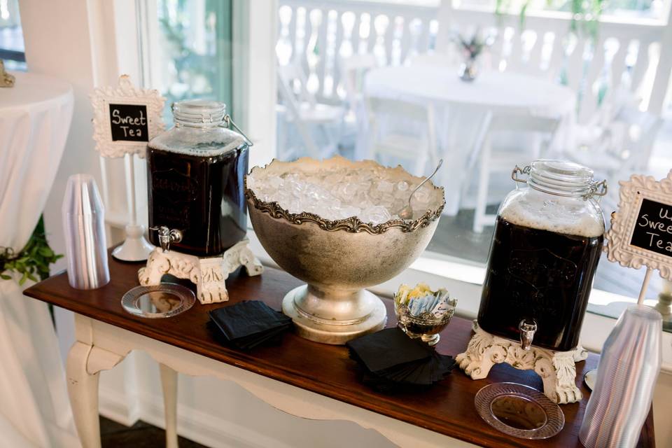 Beverage station