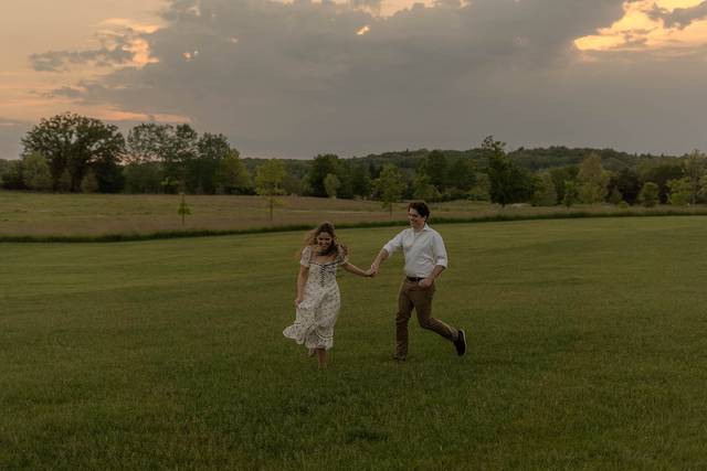 Moss & Byrne Photography