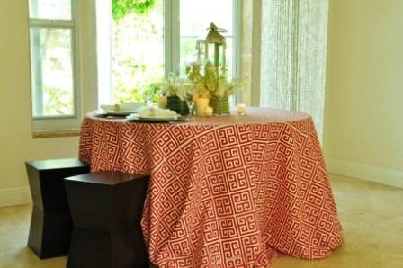 This event featured tables dressed in Red Greek Key Linens.