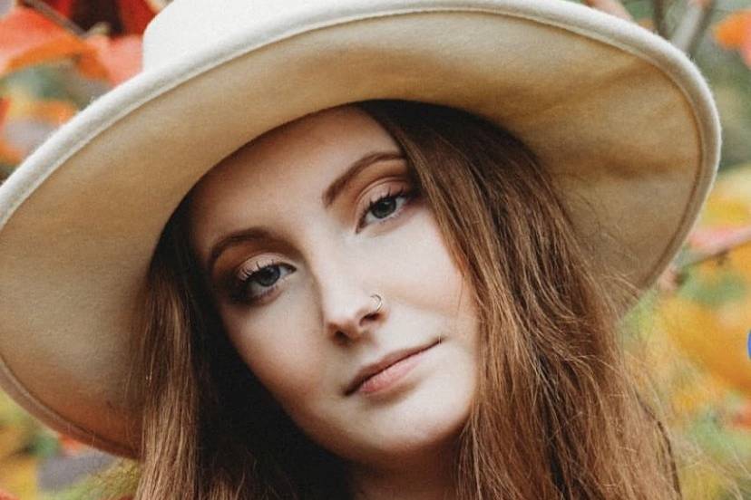 Avery - senior photos