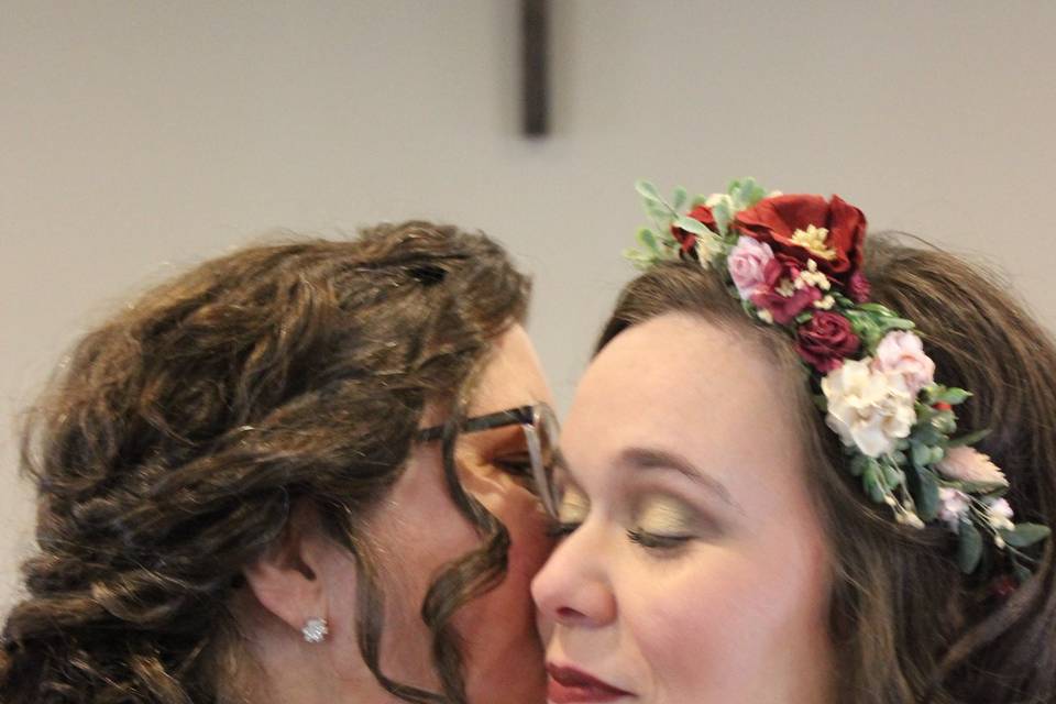 Jenna - light glam bridal