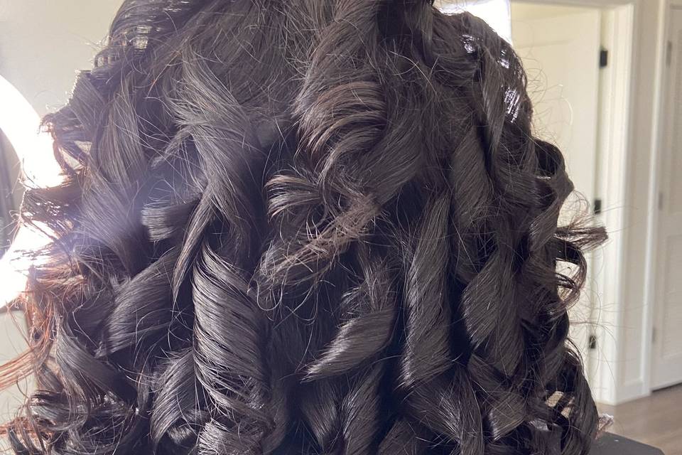 Curly look