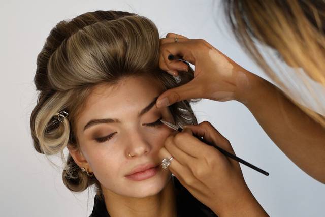Luxury Blowdry