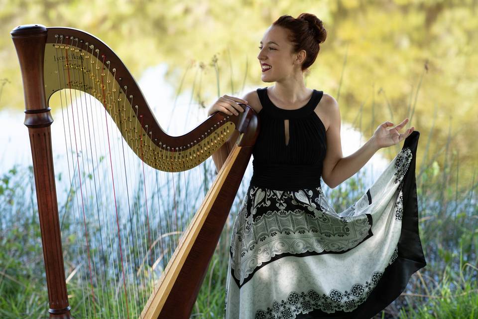 Natalie Wagner - Harpist