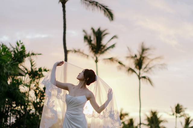 Glam Bride