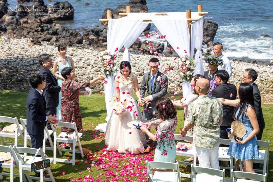 Hawaii Weddings by Tori Rogers, LLC