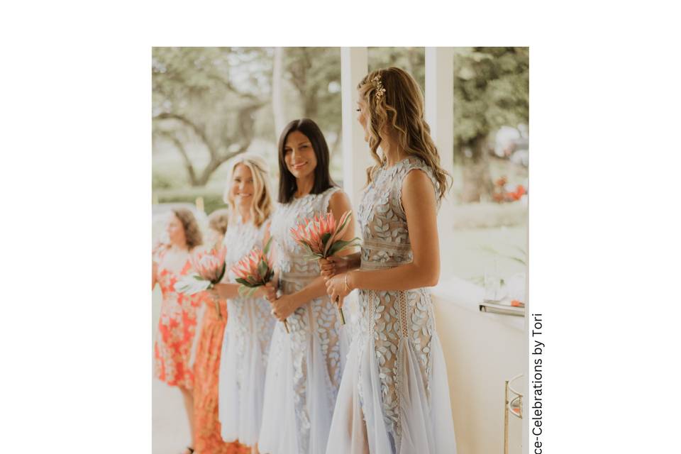 BRIDESMAIDS PROTEA BOUQUET