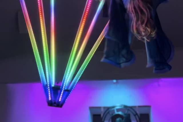 LED Diamond (aerial apparatus)