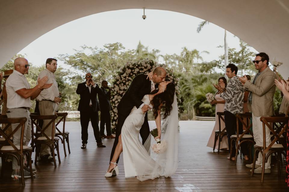 Timeless & Romantic Wedding