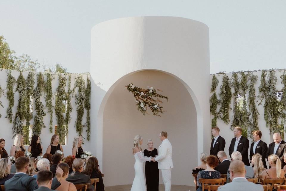 Timeless & Romantic Wedding