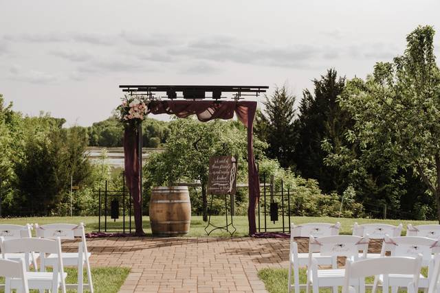 Deer Garden Hilltop Ceremony