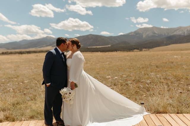 Colorado's Best Wedding Planner