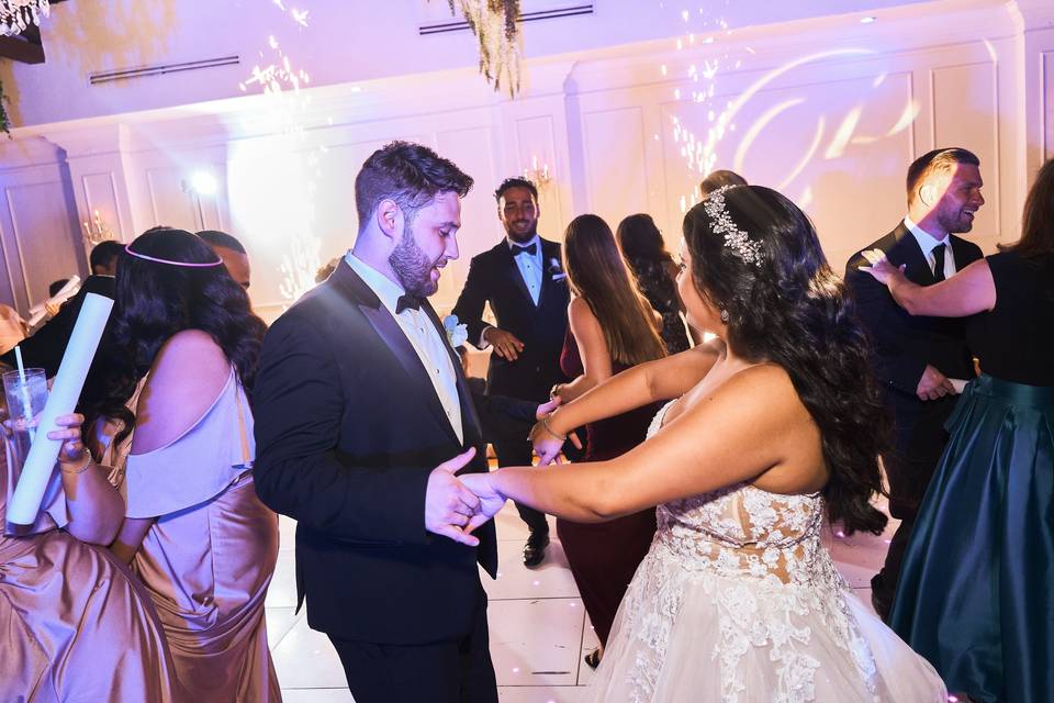 Dance floor action!