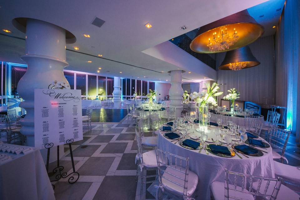 Lighting at the Mondrian