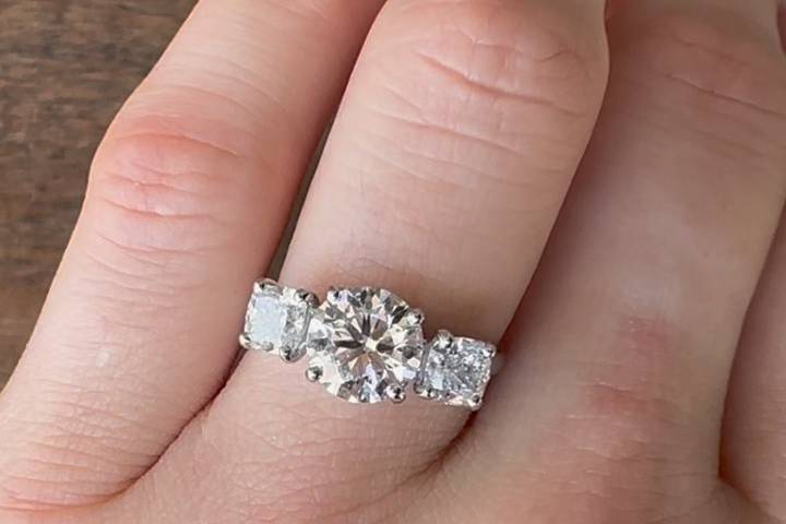Helen Minor Jewelry