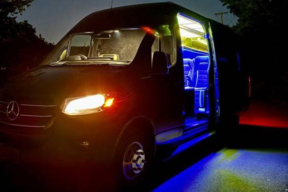 Elite Town Car LLC