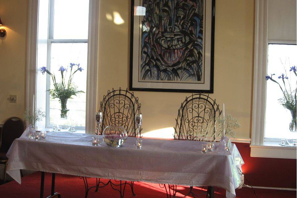 Sweetheart table