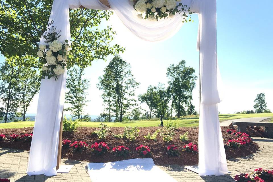 Ceremony arch