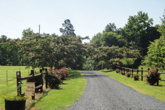 Simply Country Weddings