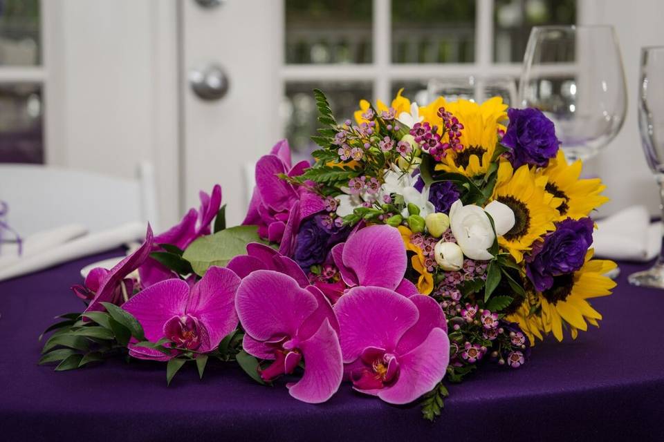 Floral table decor