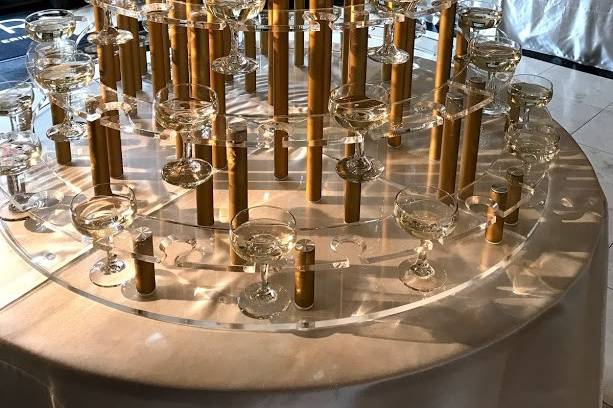 Champagne table