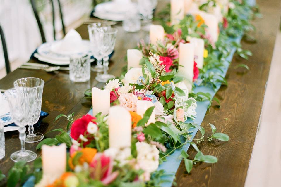 Head table floral garland