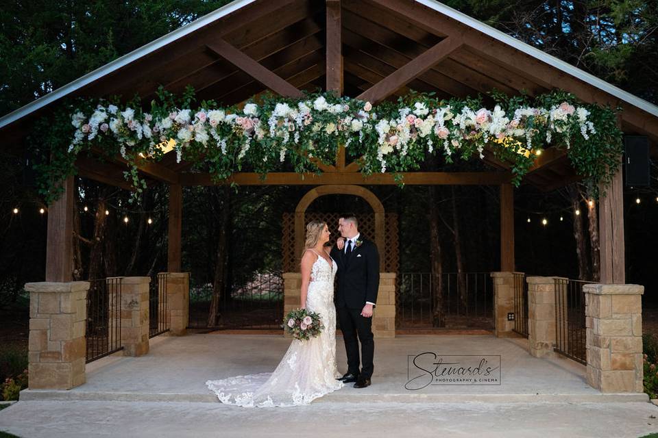 Gazebo garland