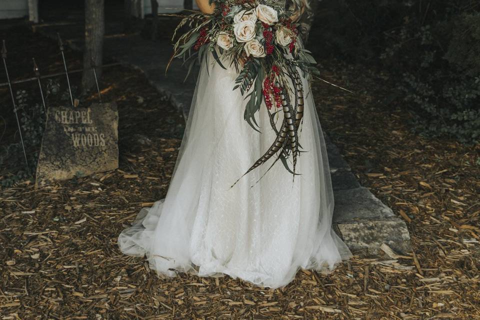 Fall feathered bridal bouquet