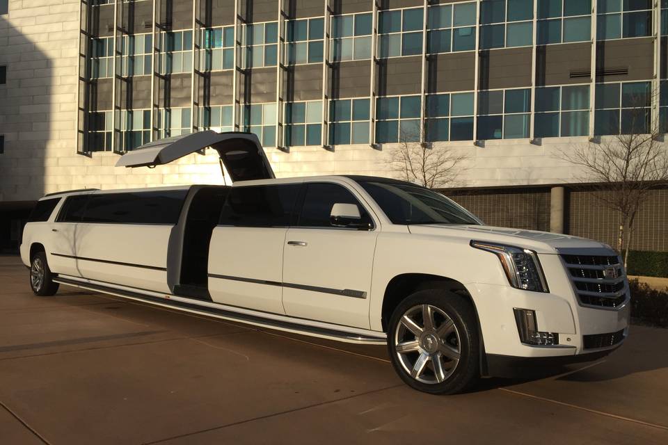 Cadillac escalade esv limo