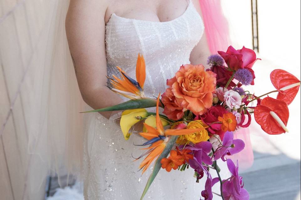 @AlternativeBridePhotography