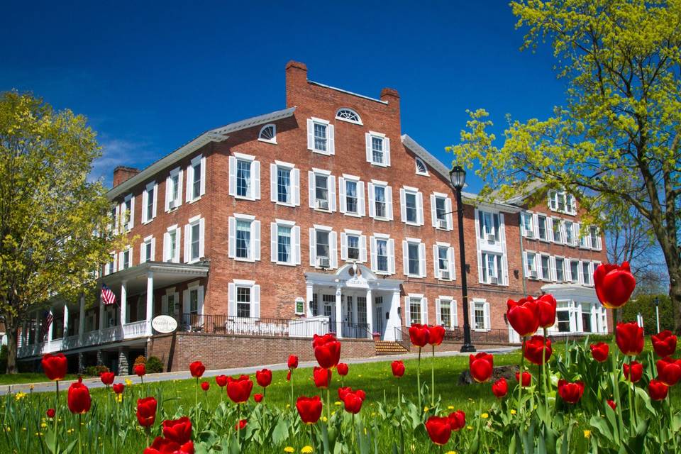 Middlebury Inn Side View