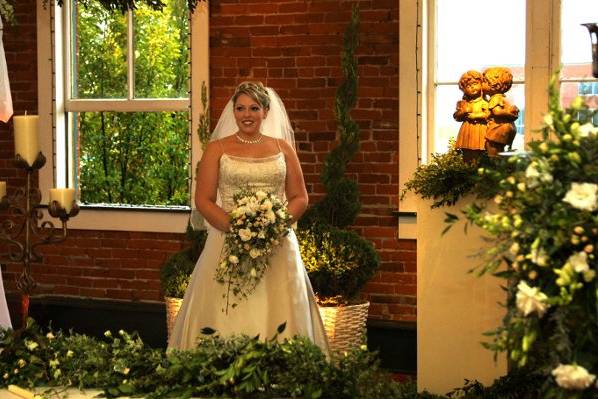 The bride holding her bouquet