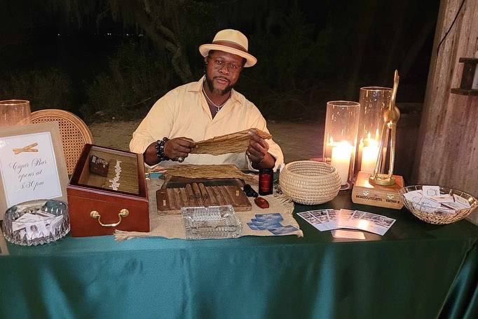 Shaq, Cigar Roller