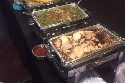 Hy-Vee Catering - Catering - Lees Summit, MO - WeddingWire