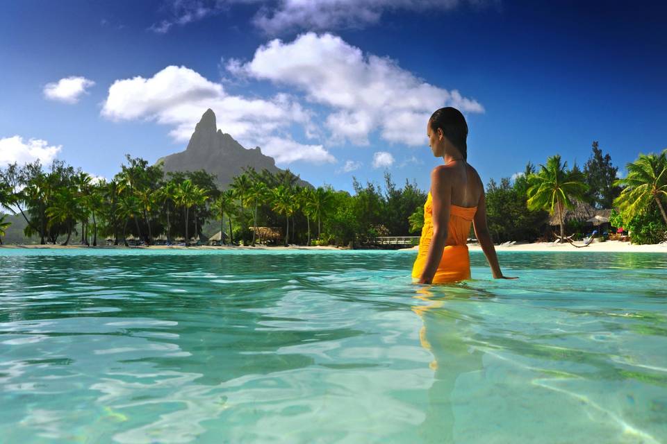 Bora Bora Honeymoon and Wedding Specialist - Tahiti Travel Mate