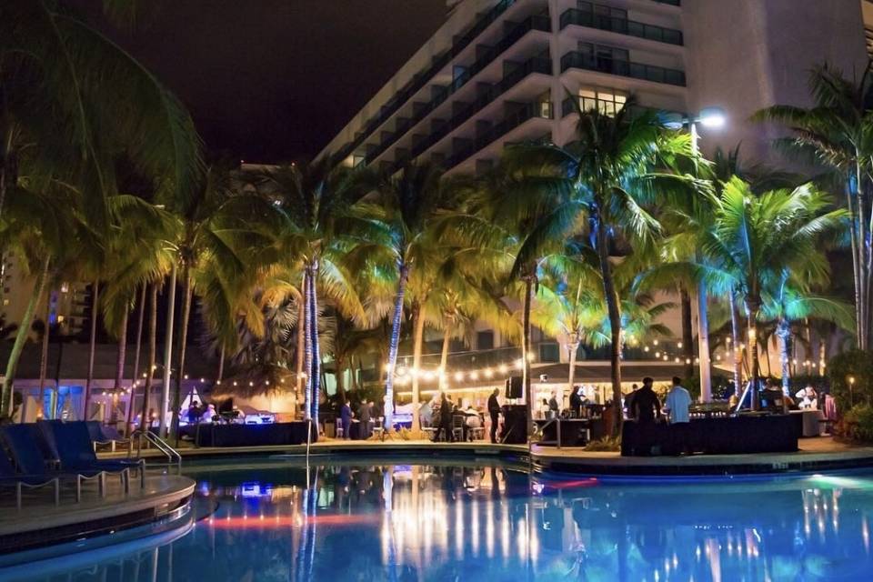 DoubleTree Resort By Hilton Hollywood Beach