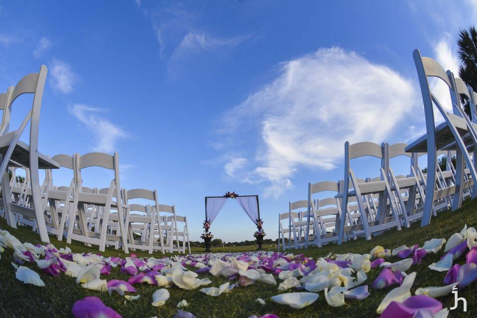 Outdoor ceremony