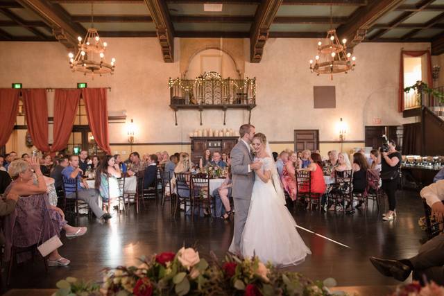 Loft 84 Wedding and Event Venue
