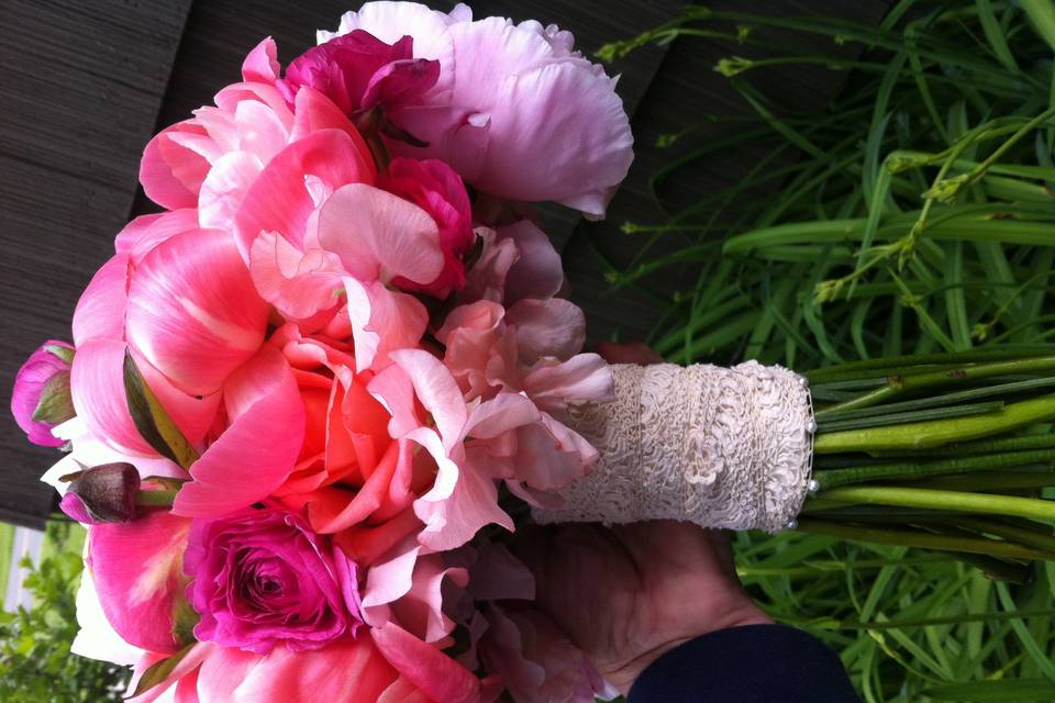 Sweet Pea Floral Design