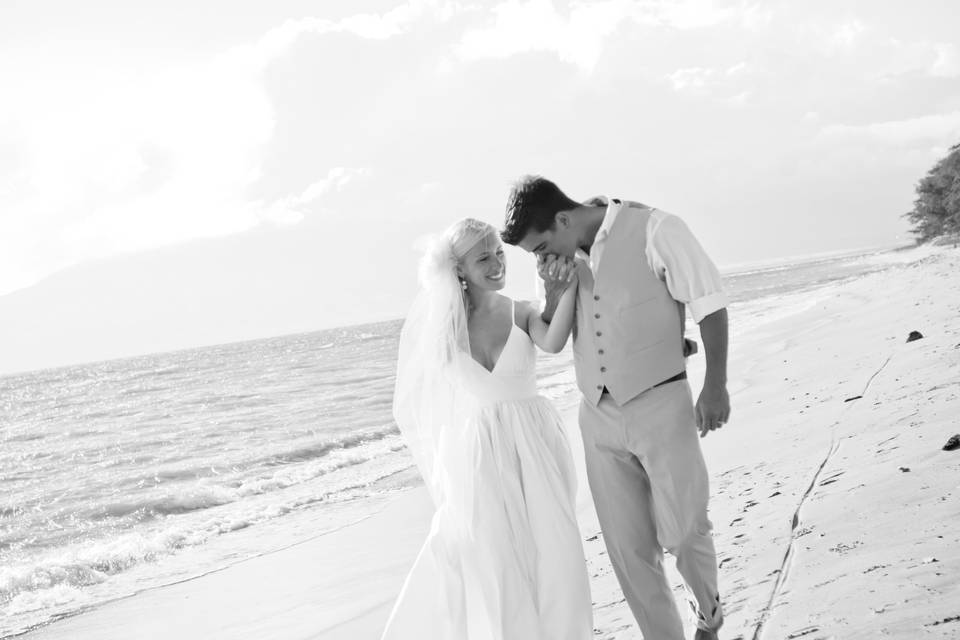 Hawaii beach wedding