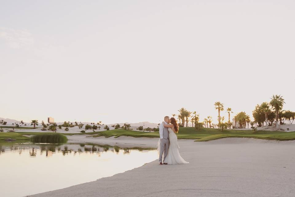 Las vegas golf course wedding