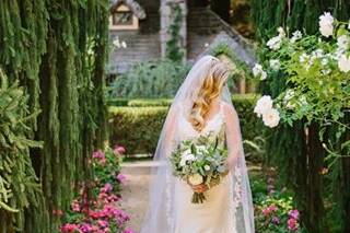 Charismatic Bride