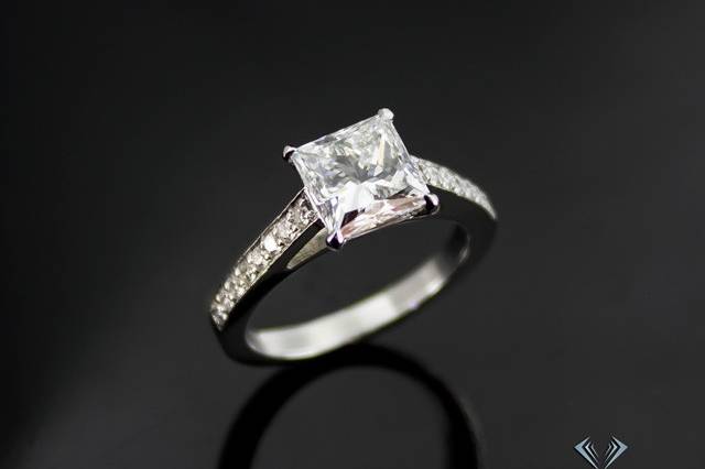 Personal Touch Jewelers Inc.