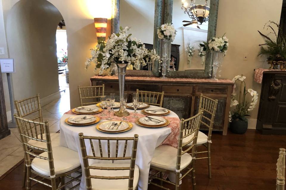 Inside Tables - Cajun Mansion