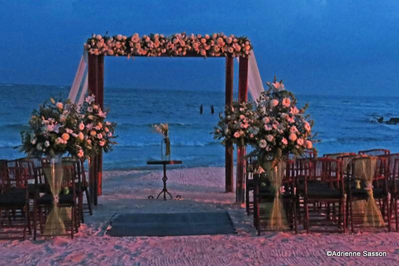 Wedding by the beach