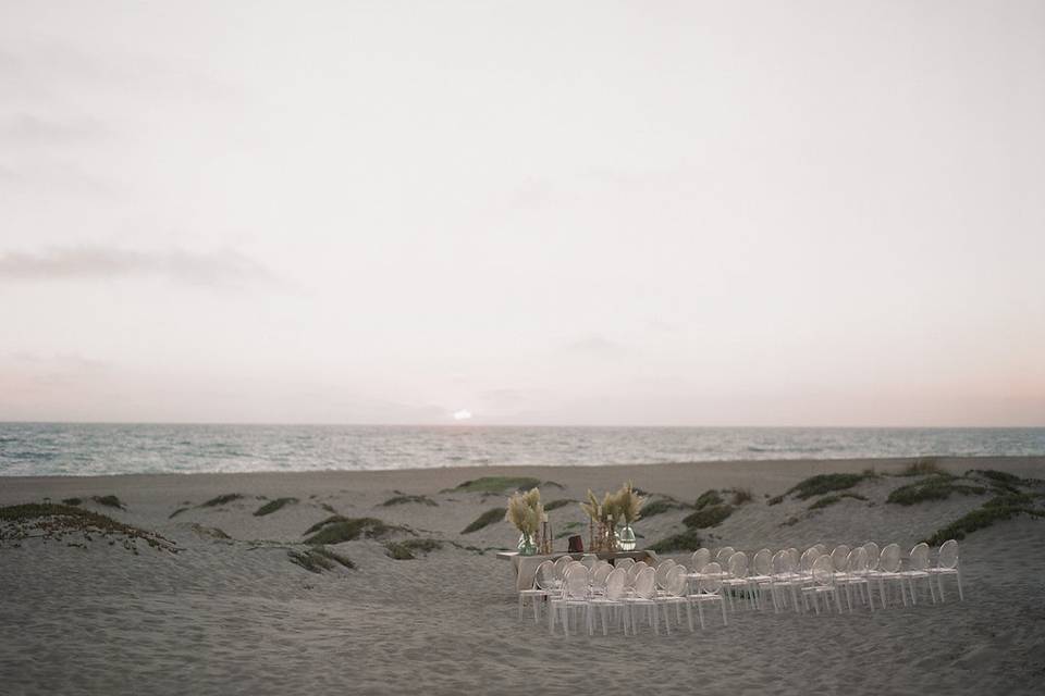 Mandalay Beach ceremony