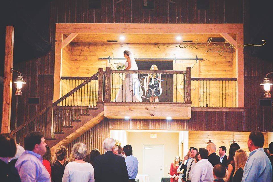 Bride entering the venue