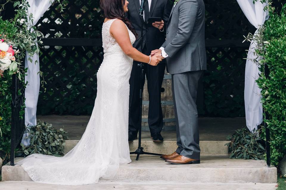 The Socal Wedding Officiant